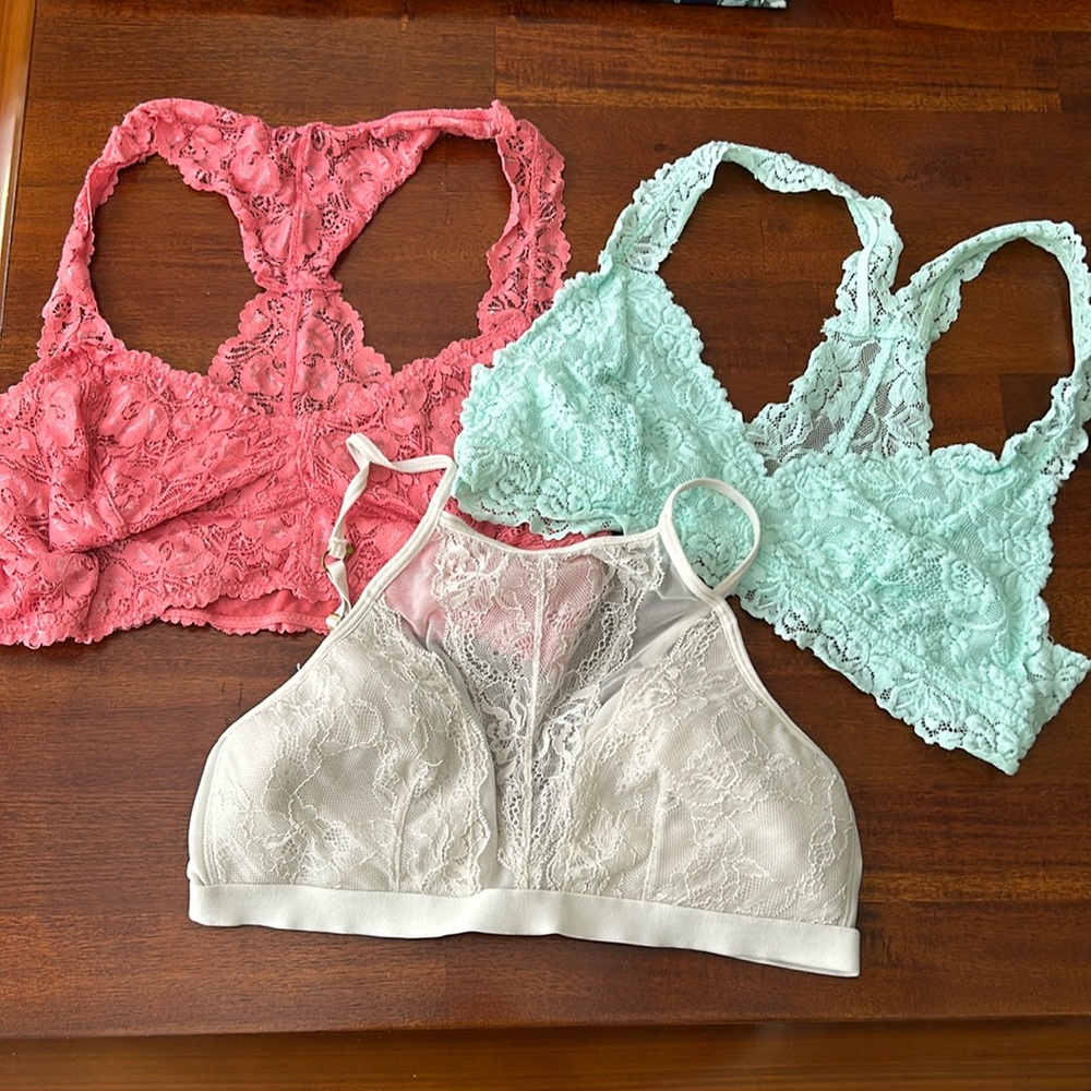 Tilly's Lace Bralette Set - Coral, Mint, Cream
